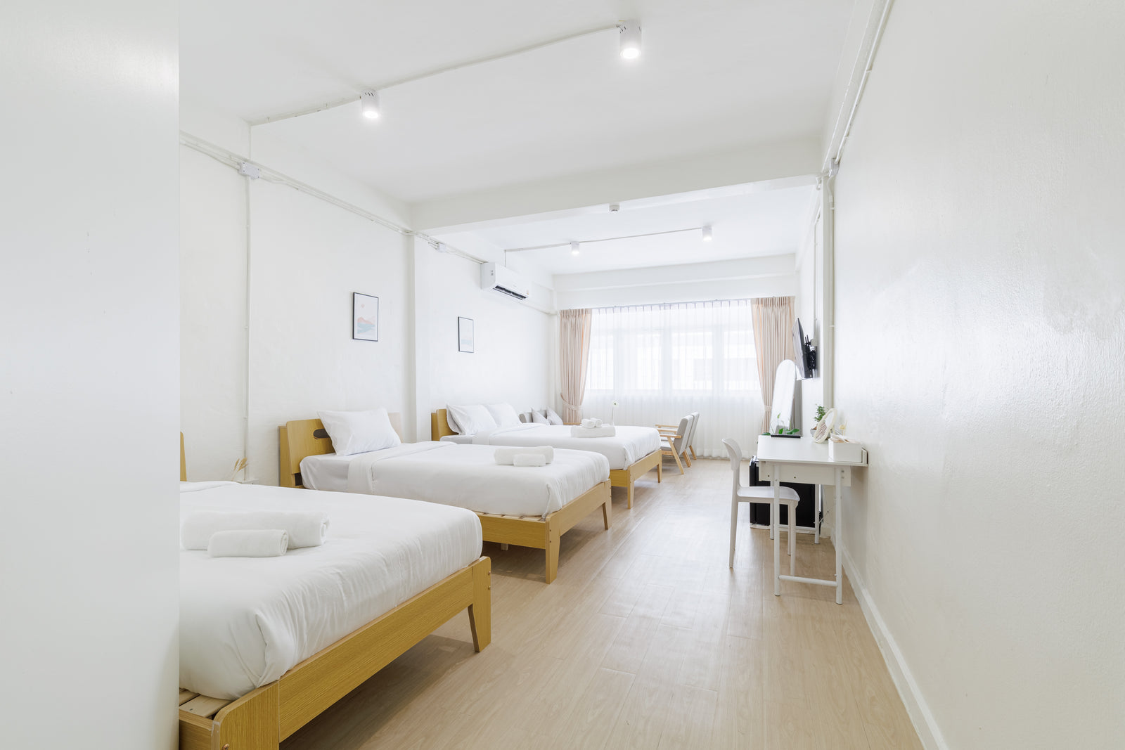Seventy Two Airbnb