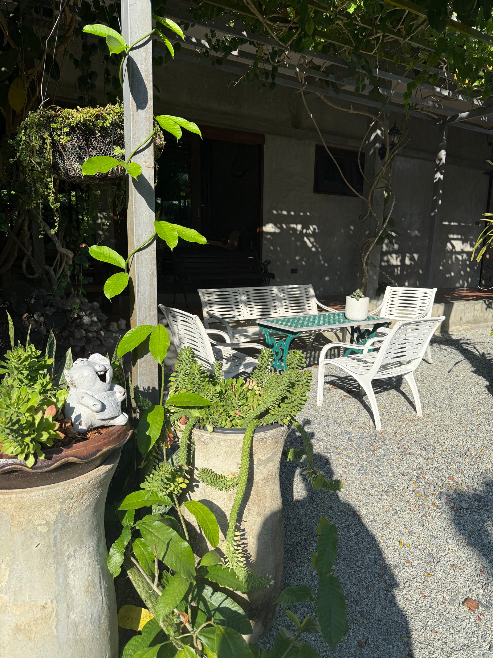 Hideaway Cafe