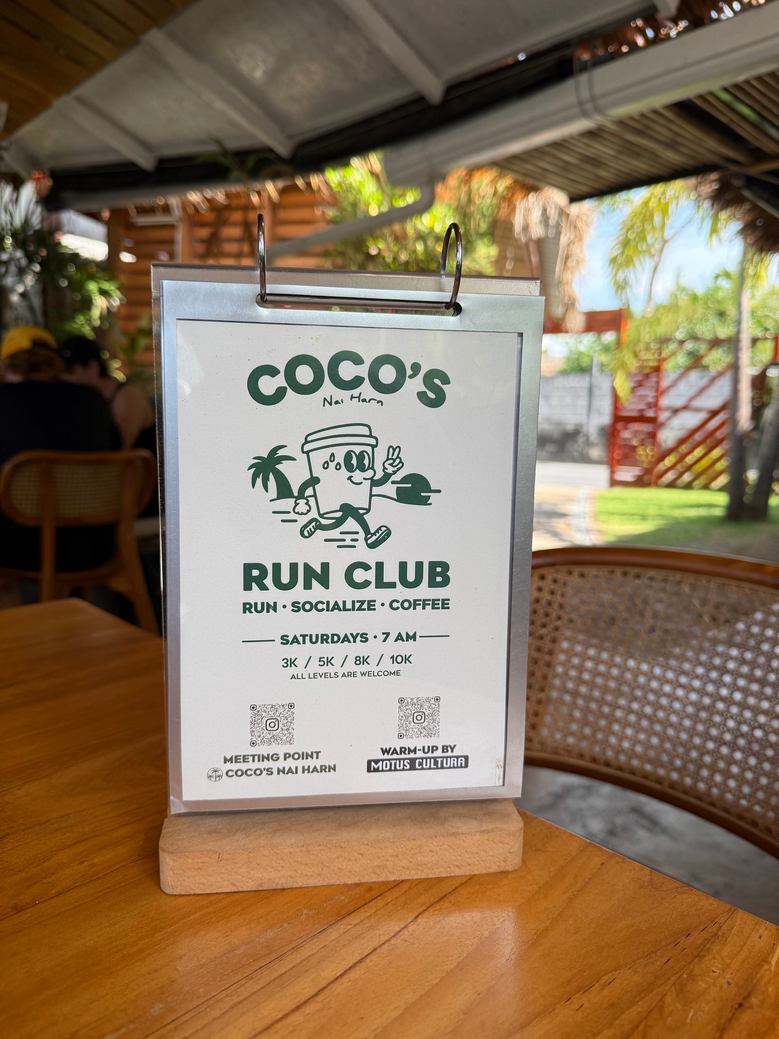 Coco’s